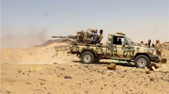 إحباط هجوم للحوثي على مواقع عسكرية في تعز