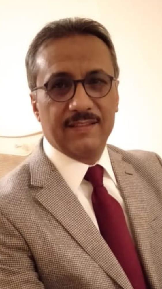 رصاصة بمظروف تهدد زيد النهاري بالقتل وأمن تعز يبحث عن المسلحين