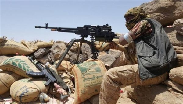 في تصعيد ميداني واسع ..  القوات الحكومية تعلن إحباط أربع محاولات تسلل لعصابة الحوثي في تعز
