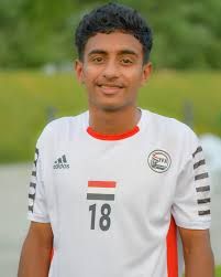 مُقدم من أحد أندية الدرجة الثانية في المانيا ..  عرض احترافي للاعب اليمني عادل عباس ينتظر الرد