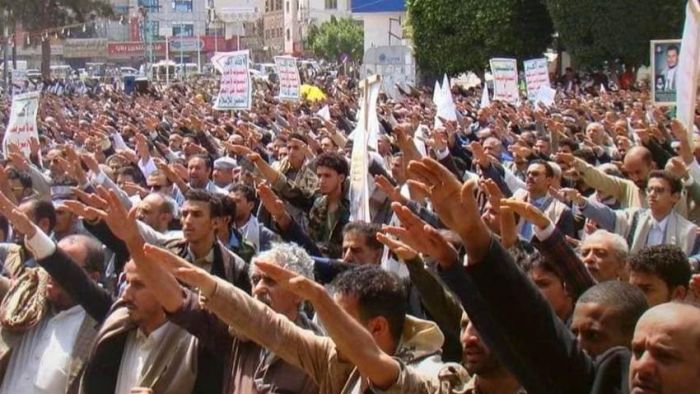 الكشف عن مساعٍ حوثية لاعتماد "يوم الغدير" عطلة رسمية في مناطقها