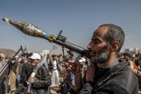 مسلحون حوثيون يقتلون مهاجرًا أفريقيًا في الجوف