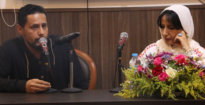 د. آمنة النصيري في محاضرة بالمركز الثقافي ترسم ملامح مستقبل الفن التشكيلي في بلادنا