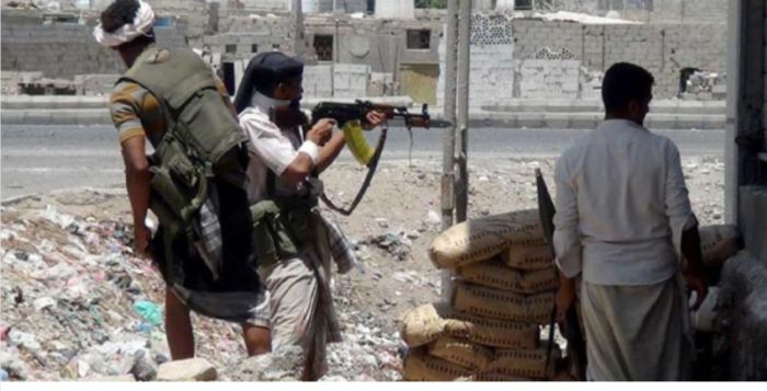 بسبب الصراع على المساجد .. تحذيرات من موجة عنف جديدة في تعز