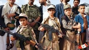 بعد أن تحوّلت قضيتهما إلى رأي عام .. مليشيا الحوثي تعيد طفلين تم اختطافهما من صنعاء إلى معسكرات  التدريب بصعدة