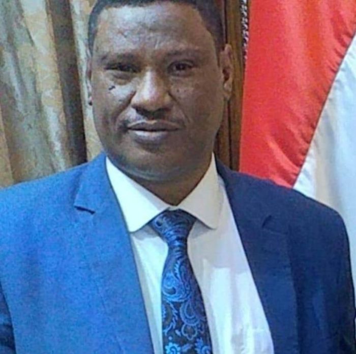 الحذيفي يطالب الوصابي ب5 % من المنح الدراسية للمهمشين