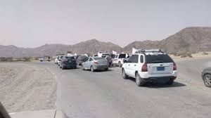 مليشيا الحوثي تحوّل فتح طريق البيضاء-مارب إلى موسم جني الأموال من التجار