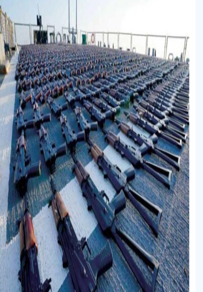 صحيفة أمريكية تكشف طرقًا جديدة لتهريب الأسلحة الإيرانية إلى مليشيا الحوثي