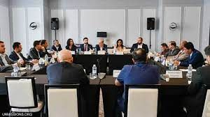 الأسرى والاقتصاد في مفاوضات مسقط وتحرك أمريكي يحمل عروضًا للحوثي