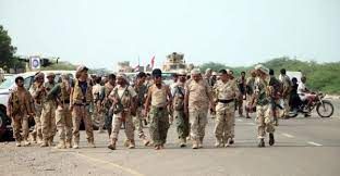 استشهاد وإصابة 21 جنديًا بهجوم لعصابة الحوثي على العمالقة في الساحل الغربي