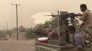 عصابة الحوثي تهاجم مواقعًا للقوات المشتركة في الساحل الغربي