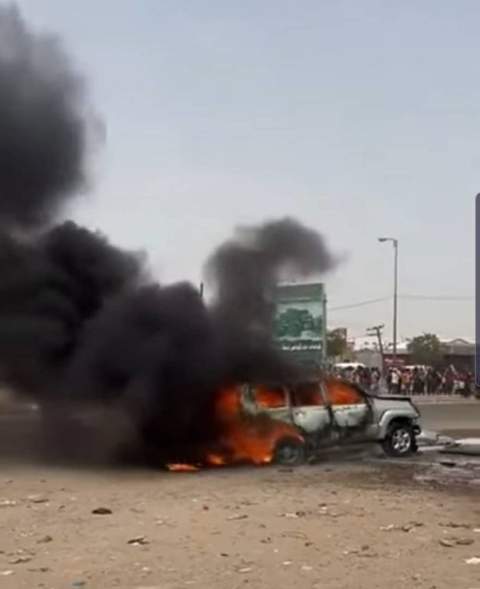 عبوة ناسفة تستهدف سيارة قائد عسكري في لحج