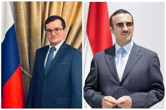 نائب رئيس المؤتمر الشعبي العام أحمد علي عبدالله صالح يلتقي القائم بأعمال السفير الروسي لدى اليمن