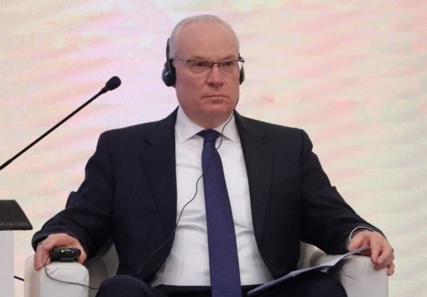 أمريكا تجدد إتهامها لروسيا بدعم الحوثيين عسكريا