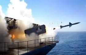 القوات الأمريكية تدمر مسيرة حوثية فوق البحر الأحمر