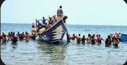  تعرضوا للتعذيب ومصادرة قواربهم .. 79 صيادًا يمنيًا يعودون إلى مديرية الحديدة بعد احتجازهم لعدة أشهر في إريتريا