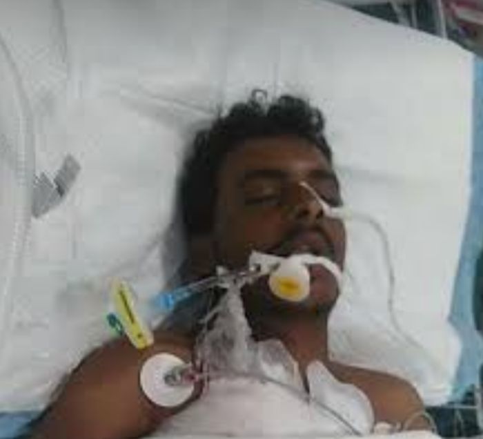  عدن .. جندي يطلق النار على نفسه داخل معسكره والسبب قطع مرتباته