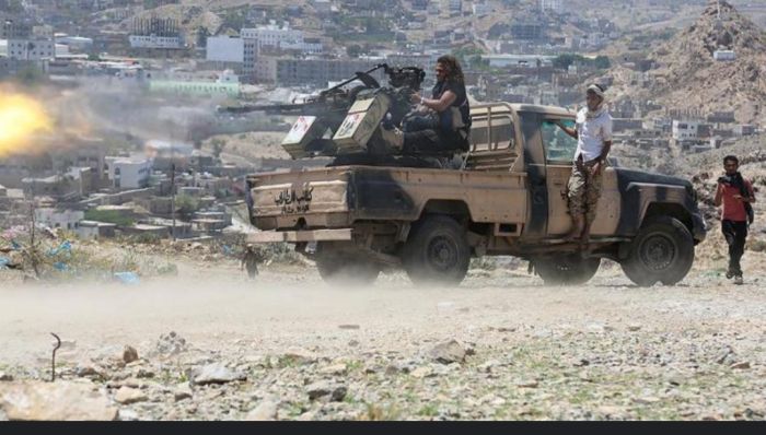  إحباط محاولة تسلل لعصابة الحوثي شرق مدينة تعز