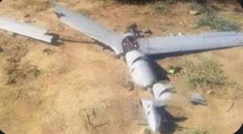  العمالقة يُسقطون مسيّرة للمليشيا بحيس .. وقناص حوثي يصيب مدنيًا في مقبنة