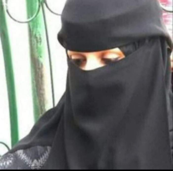  سمية الفقيه