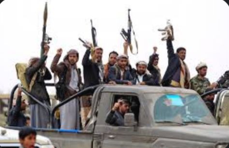  عصابة الحوثي تختطف شقيق شيخ قبلي ومرافقه في صنعاء