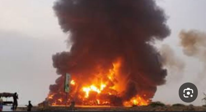  غارات أمريكية وبريطانية تدك منشآت عسكرية لوكلاء إيران في صنعاء وعمران