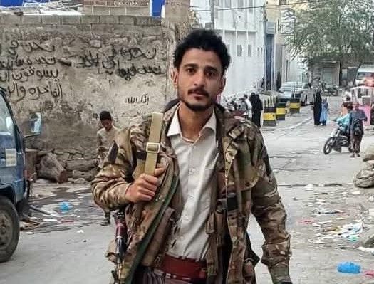 القبض على «مفصع الليل»  بعدساعات من  قتله عبده السليط في تعز