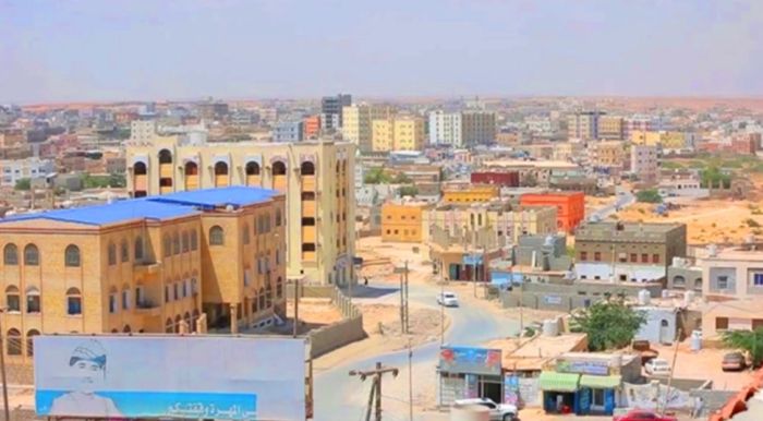 المهرة.. شاب ينتحر بسبب تحطيم والده لتلفونه 