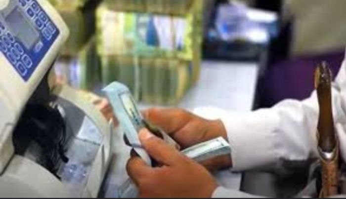  يفاقم معاناة المواطنين .. إيقاف نظام السويفت أولى تداعيات تصنيف عصابة الحوثي كمنظمة ارهابية