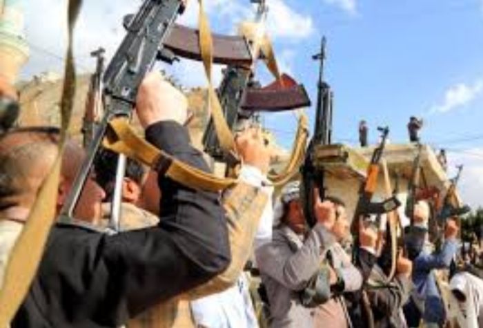  جرحى مليشيا الحوثي يتظاهرون في السبعين تنديدًا بعدم صرف مستحقاتهم المالية