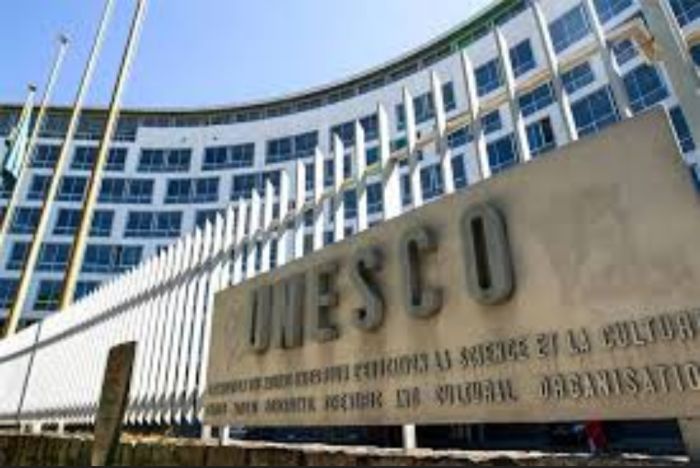  اليونسكو توقف أنشطتها في مناطق مليشيا الحوثي