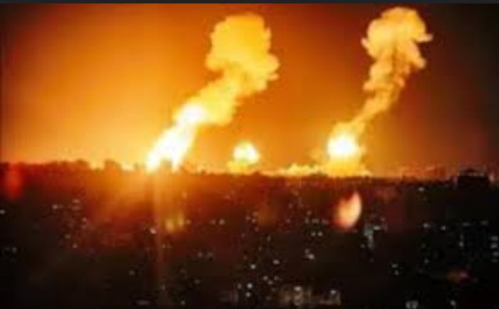  3 غارات أمريكية على مواقع عصابة الحوثي في محيط جبل النبي شعيب بصنعاء