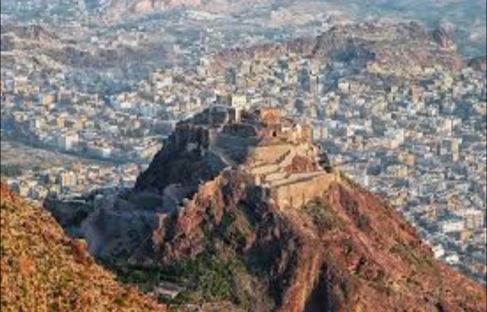  مصرع 2 من عناصر عصابة الحوثي في تعز