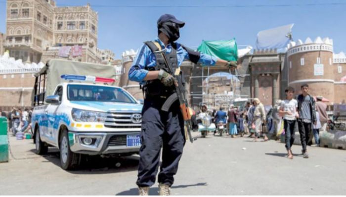  مليشيا الحوثي تشن حملة ضد سائقي الدراجات النارية في إب