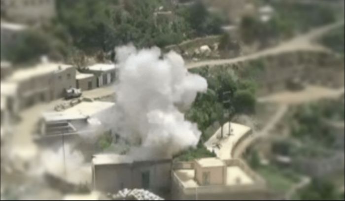  شبكة حقوقية تدين تفجير مليشيا الحوثي لمنزل في تعز