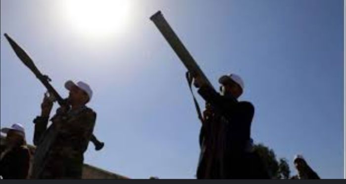  الحوثي يرد على تدمير إسرائيل لمحطات الكهرباء بعقد الصفقات مع أصحاب المحطات ورفع التسعيرة