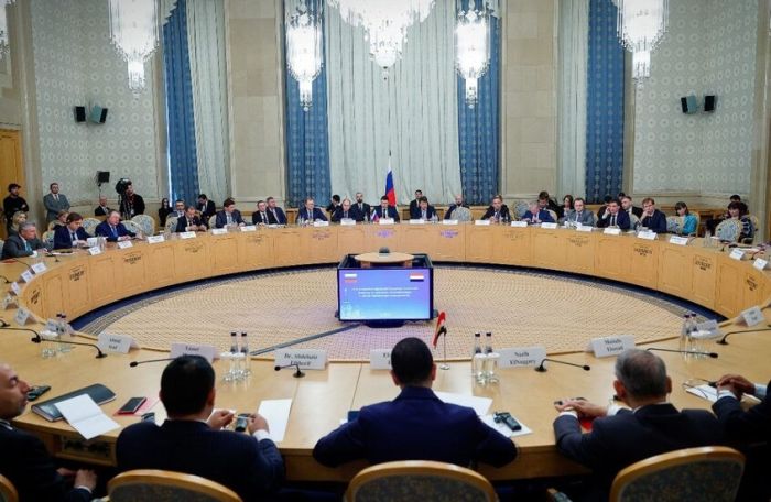 روسيا ومصر توقعان اتفاقا حول قطعة الأرض المخصصة لإقامة المنطقة الصناعية الروسية