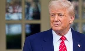 ترامب: قد “نعود للعمليات العسكرية” ضد الحوثيين