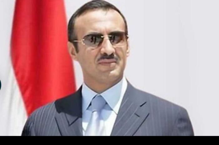  في تهنئة بمناسبة العيد الوطني .. أحمد علي عبدالله صالح: الوحدة ستظل مكسبًا وطنيًا واستراتيجيًا لا يمكن التفريط بها