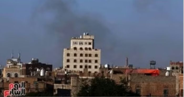 طالب بفتح تحقيق دولي.. العدالة الامريكي يتهم الحوثيين بمنع انقاذ ضحايا انفجار مخزن أسلحتهم بمنطقة صرف