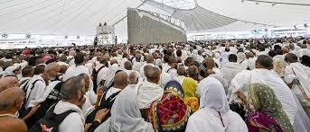 أكثر من 18 ألف حاج يمني يصلون إلى الأراضي المقدسة لأداء مناسك الحج لعام 1446هـ