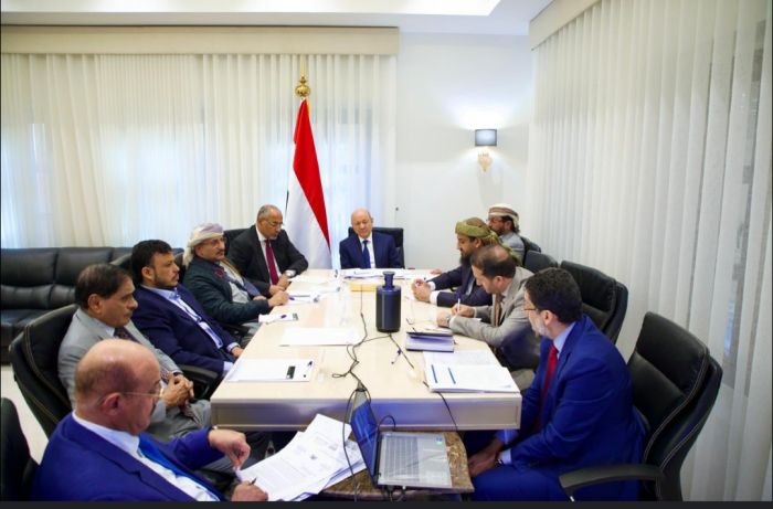  ثلاثة أعوام على تشكيل مجلس القيادة الرئاسي .. اليمن يغرق في أزمة اقتصادية غير مسبوقة