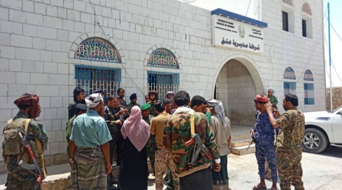  اللجنة الوطنية للتحقيق تدعو إلى تحسين ظروف المحتجزين في سجون محافظة شبوة