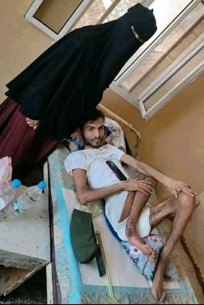  جنود يُحذرون محور تعز : لن نتخلى عن علاج زميلنا الجريح حتى وإن اضطررنا لترك الجبهات