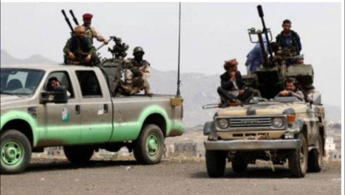  فجّرت عبَّارات طريق إب ـ الضالع .. عصابة الحوثي تستحدث مواقع قتالية في محيط جبهة الفاخر