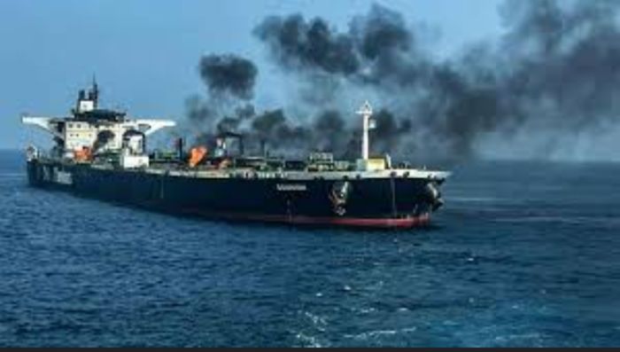  طالب بإنهاء اتفاق ستوكهولم .. باحث امريكي : عزلة الحوثيين ستحوّلهم  إلى قراصنة جدد بالبحر الأحمر