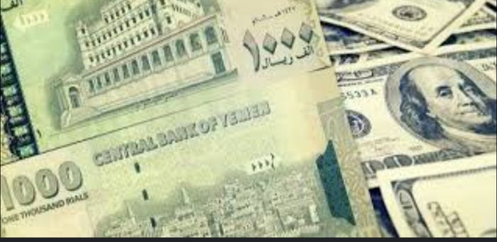  مع بيع 20 مليون دولار بمزاد علني.. مختص يؤكد فشل سياسة بيع العملات في احتواء تدهور العملة