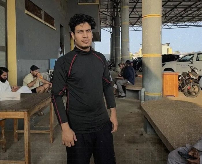  ناشد سفارات اليمن بحل مشكلته .. شاب يمني عالق في مطار بنين غرب أفريقيا بسبب "قيود الجواز"  