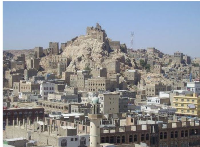  مليشيا الحوثي تختطف إمام جامع السنة في مذوقين بالبيضاء