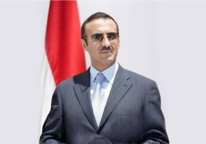 أحمد علي عبدالله صالح يُعزّي في وفاة البرلماني الشيخ زيد أبو علي